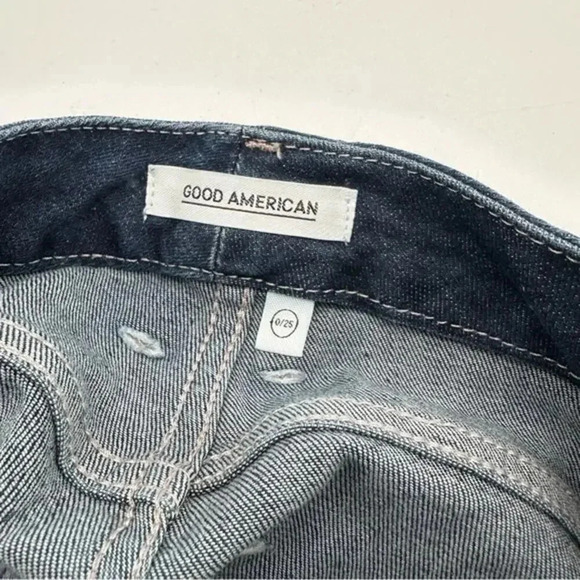 Good American Good Legs Crop Jeans Size 25 - Picture 4 of 7